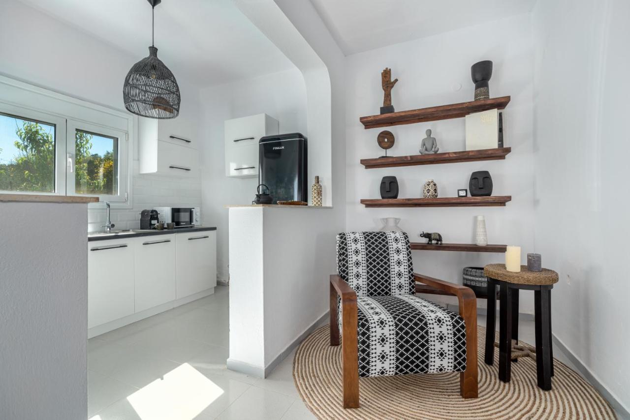 Indigo Boutique Home Katsaros  エクステリア 写真